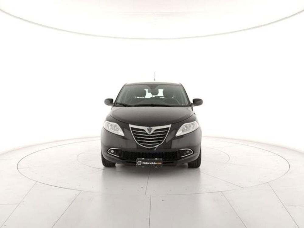 Lancia Ypsilon usata a Modena (7)