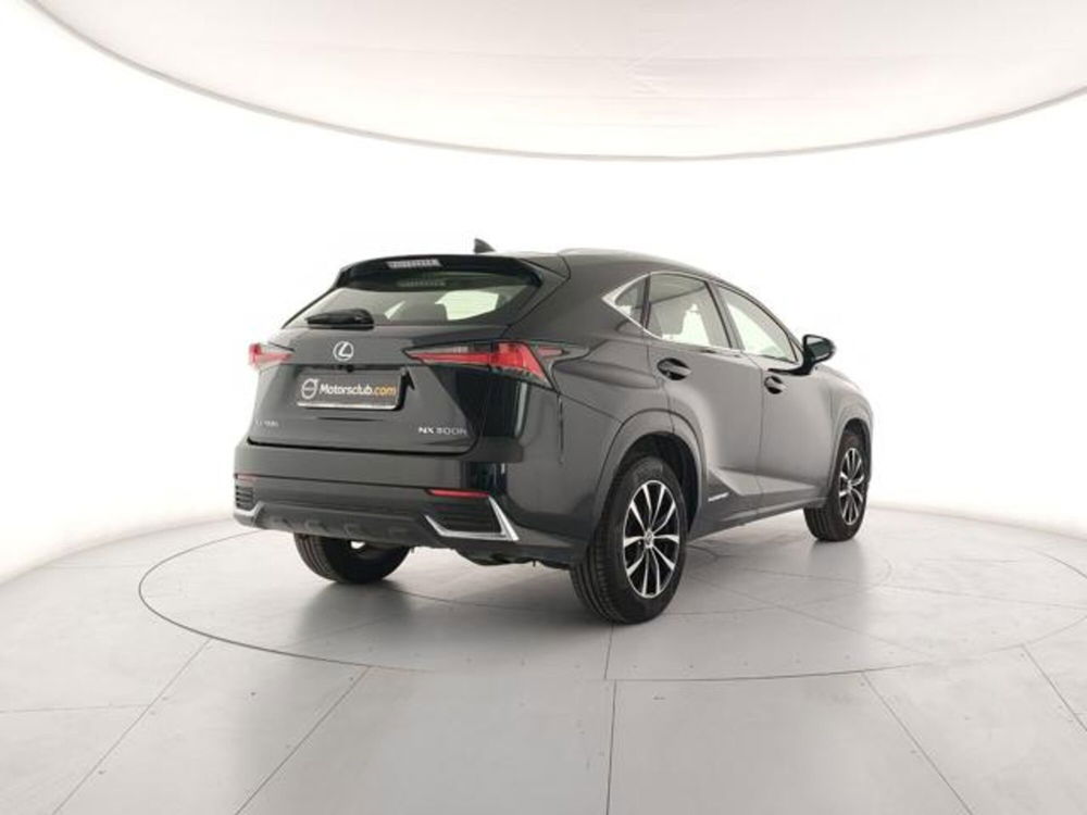 Lexus NX usata a Modena (5)