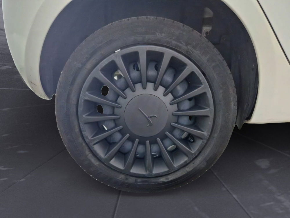 Lancia Ypsilon usata a Salerno (19)