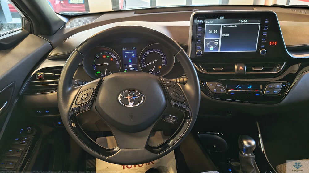 Toyota Toyota C-HR usata a Catanzaro (10)