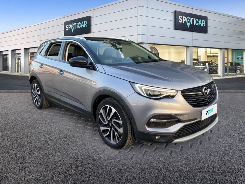 Opel Grandland X usata a Foggia (3)