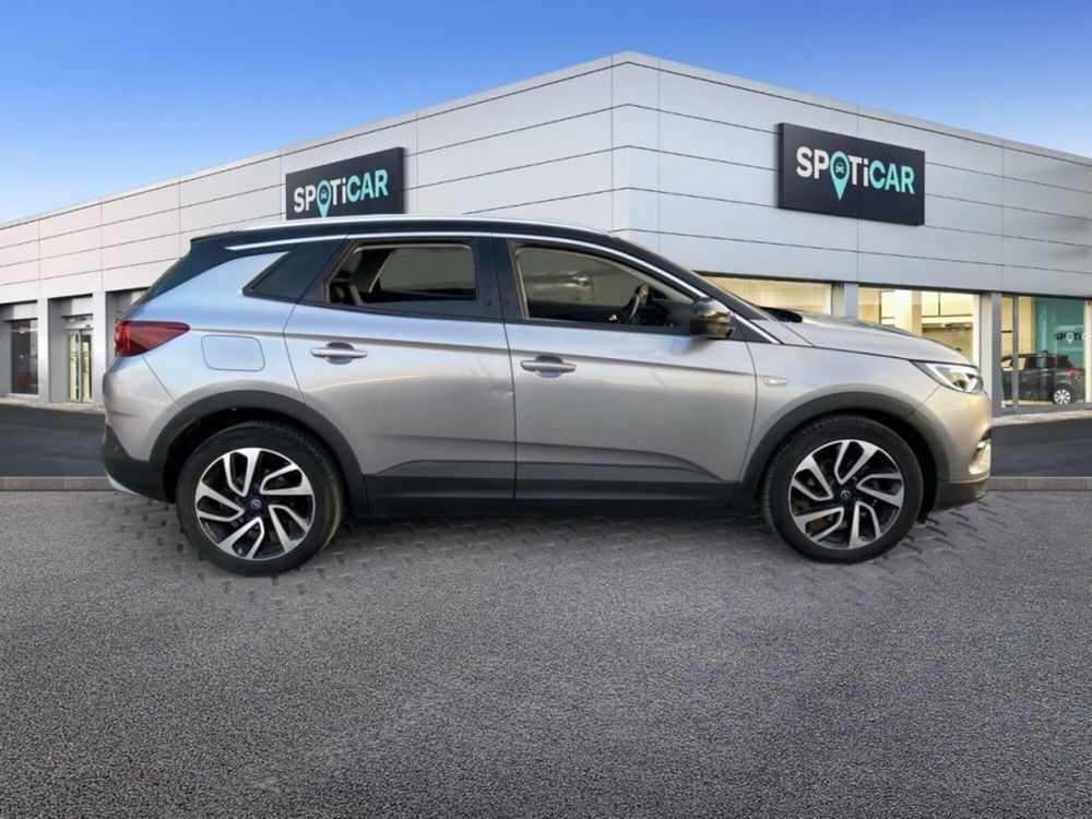 Opel Grandland X usata a Foggia (4)