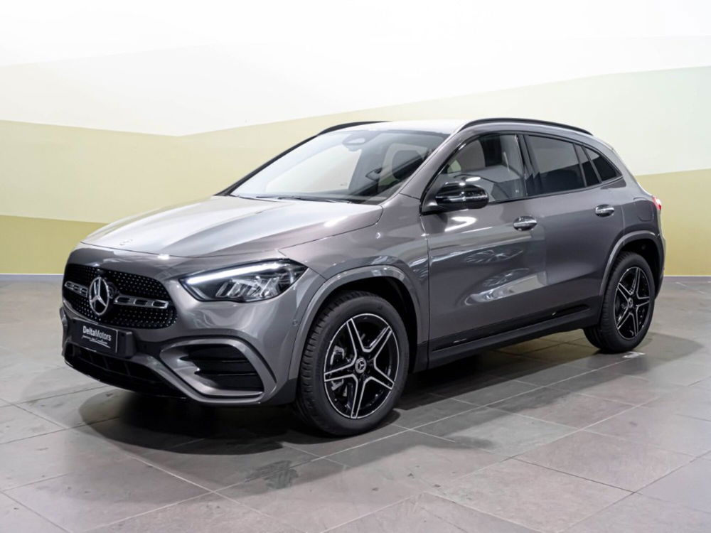 Mercedes-Benz GLA SUV nuova a Macerata