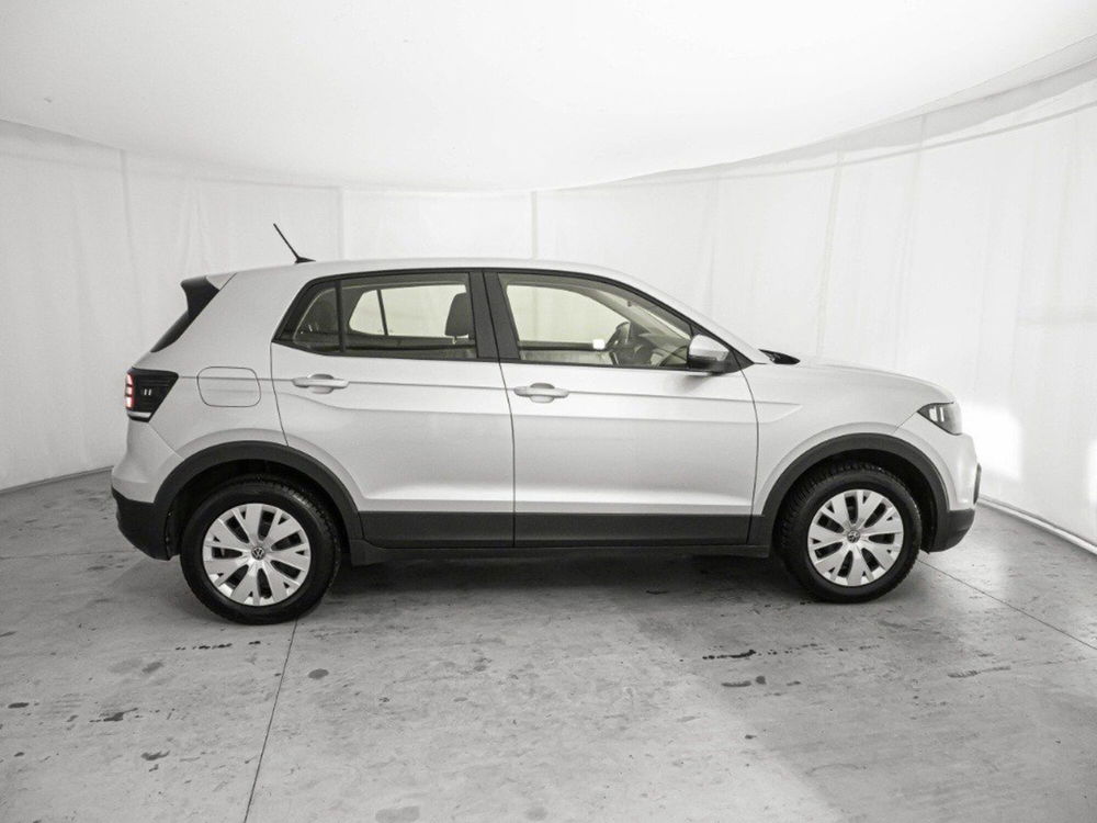 Volkswagen T-Cross usata a Macerata (9)