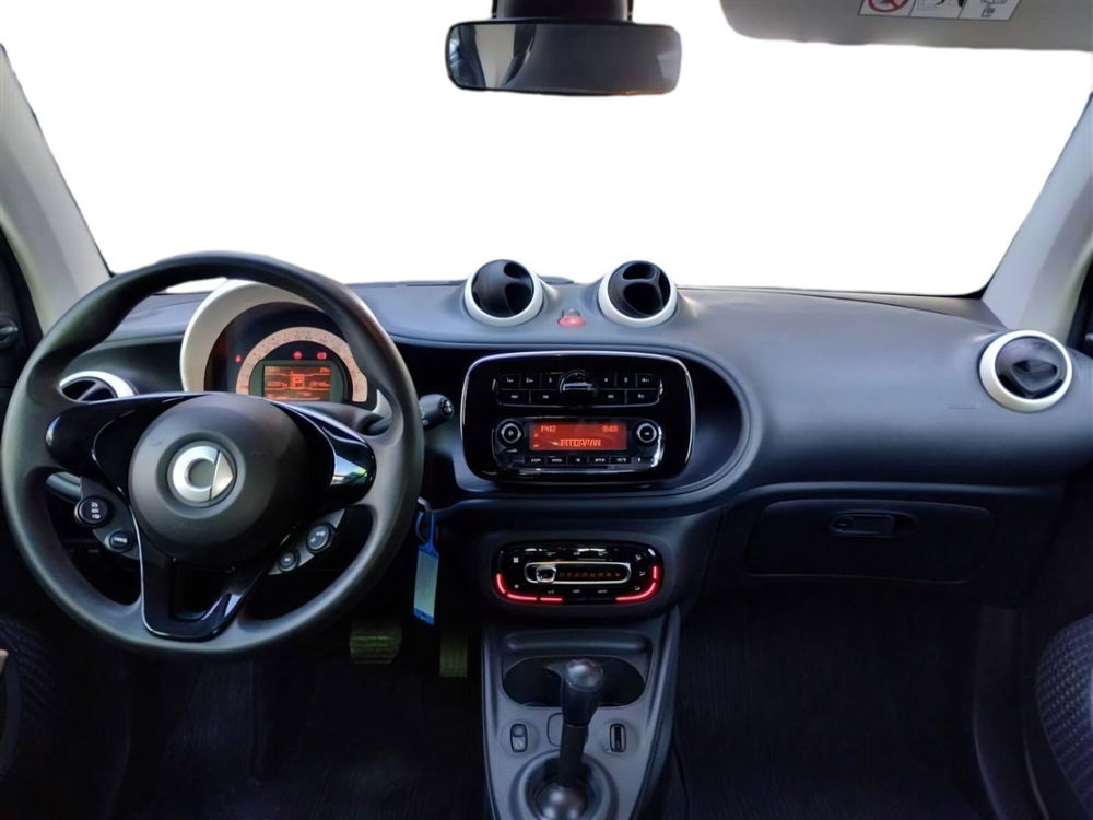 smart Fortwo usata a Salerno (9)