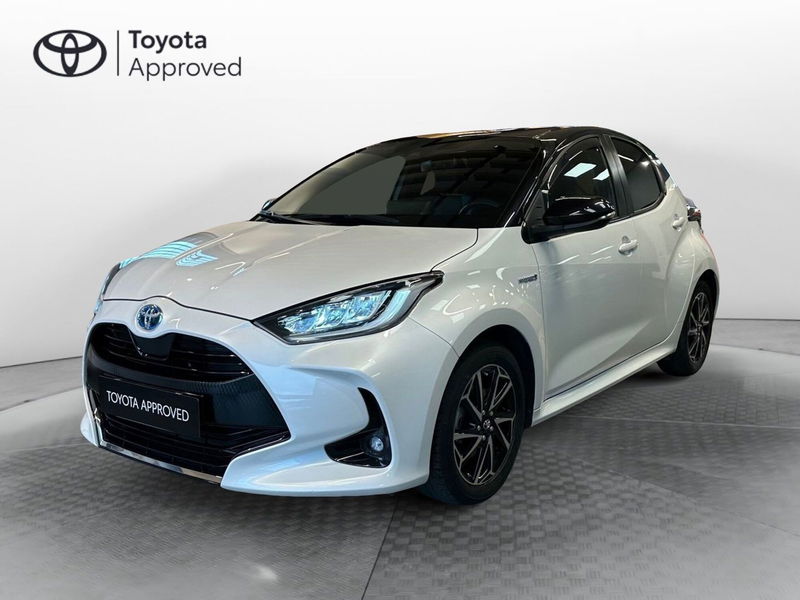 Toyota Yaris 1.5 Hybrid 5 porte Style del 2021 usata a Catanzaro