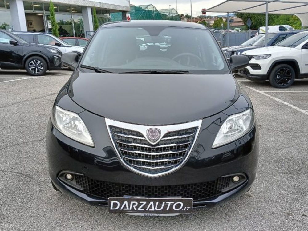 Lancia Ypsilon usata a Brescia (2)