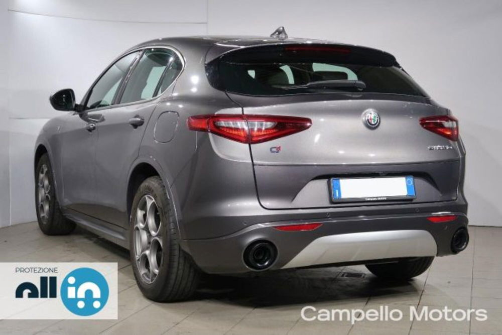 Alfa Romeo Stelvio usata a Venezia (3)