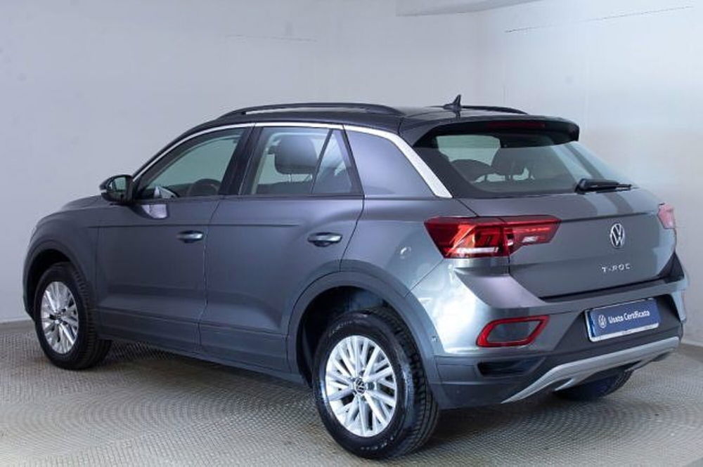 Volkswagen T-Roc usata a Novara (4)