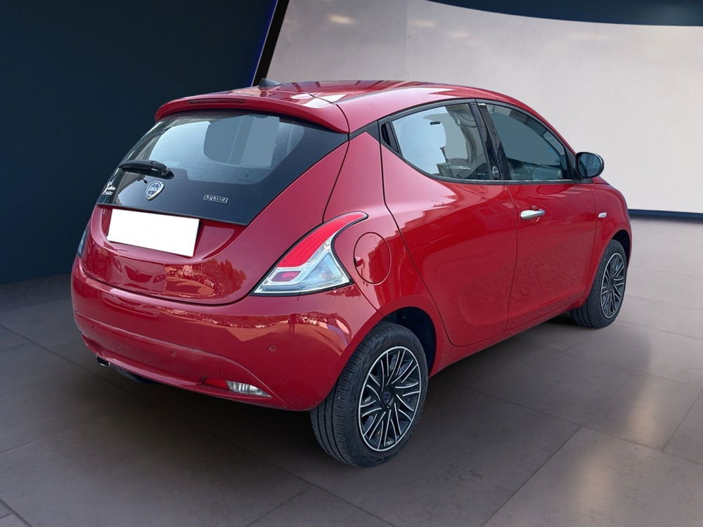 Lancia Ypsilon usata a Torino (4)