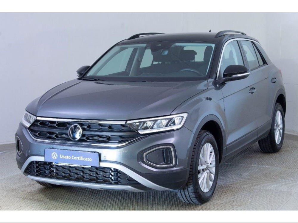 Volkswagen T-Roc usata a Novara