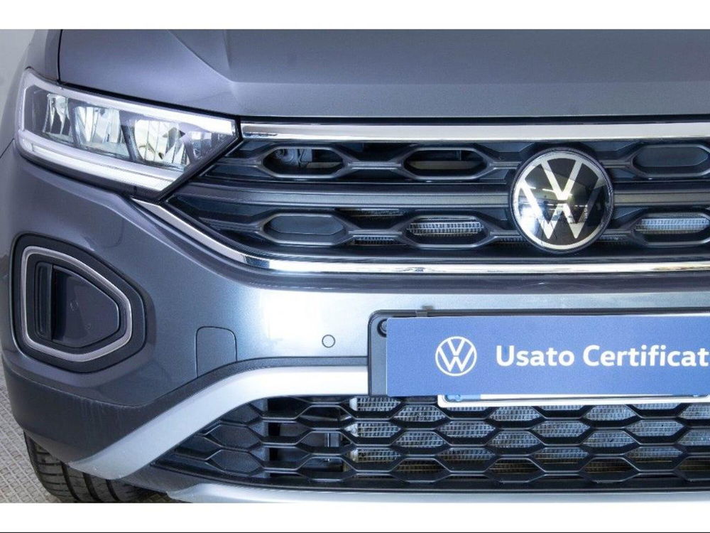 Volkswagen T-Roc usata a Novara (14)