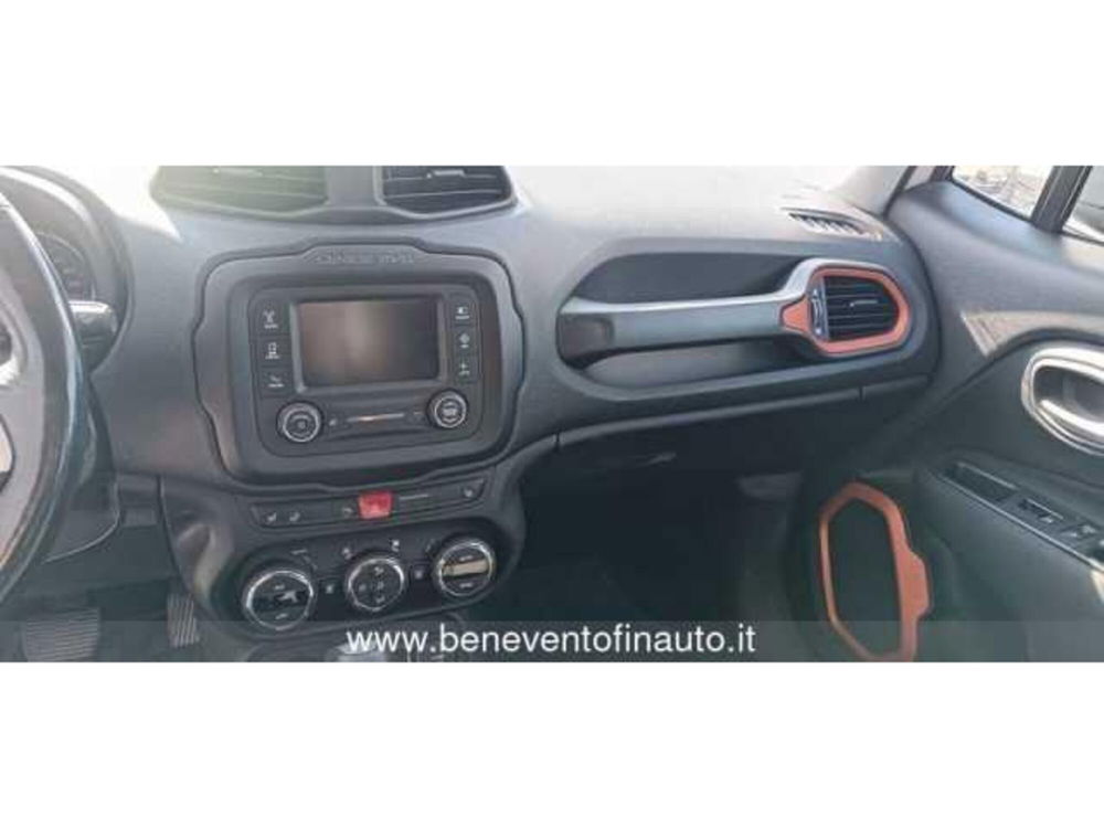 Jeep Renegade usata a Avellino (8)