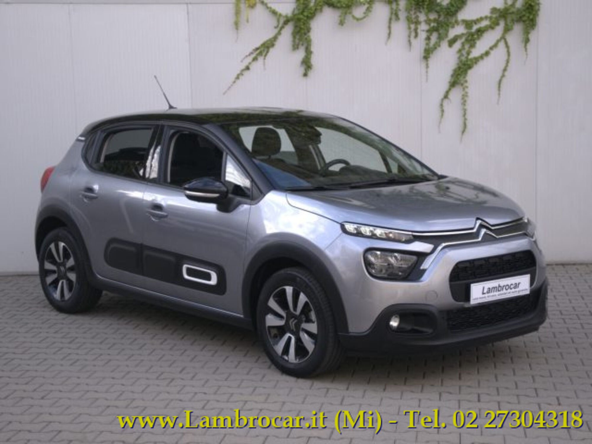 Citroen C3 Aircross 1.2 puretech Max s&amp;s 110cv del 2023 usata a Cologno Monzese