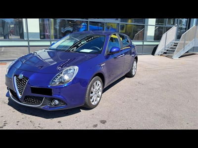 Alfa Romeo Giulietta 1.6 JTDm Sport 120cv tct my19 del 2020 usata a Asti