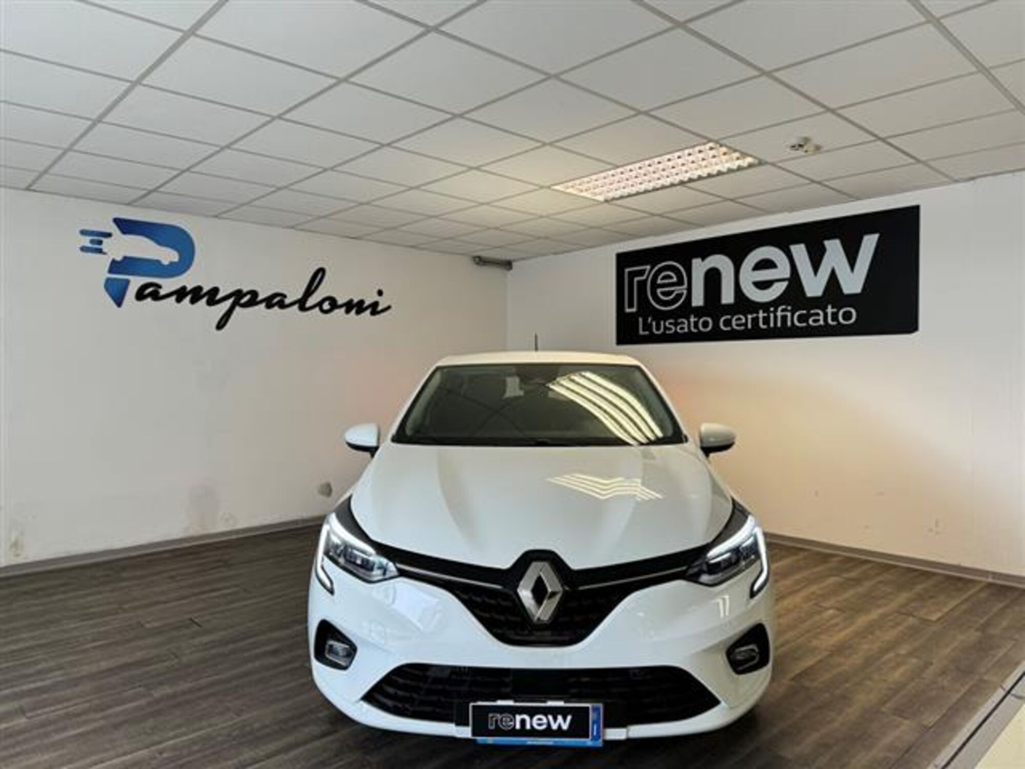 Renault Clio TCe 90 CV 5 porte Intens  del 2020 usata a Siena