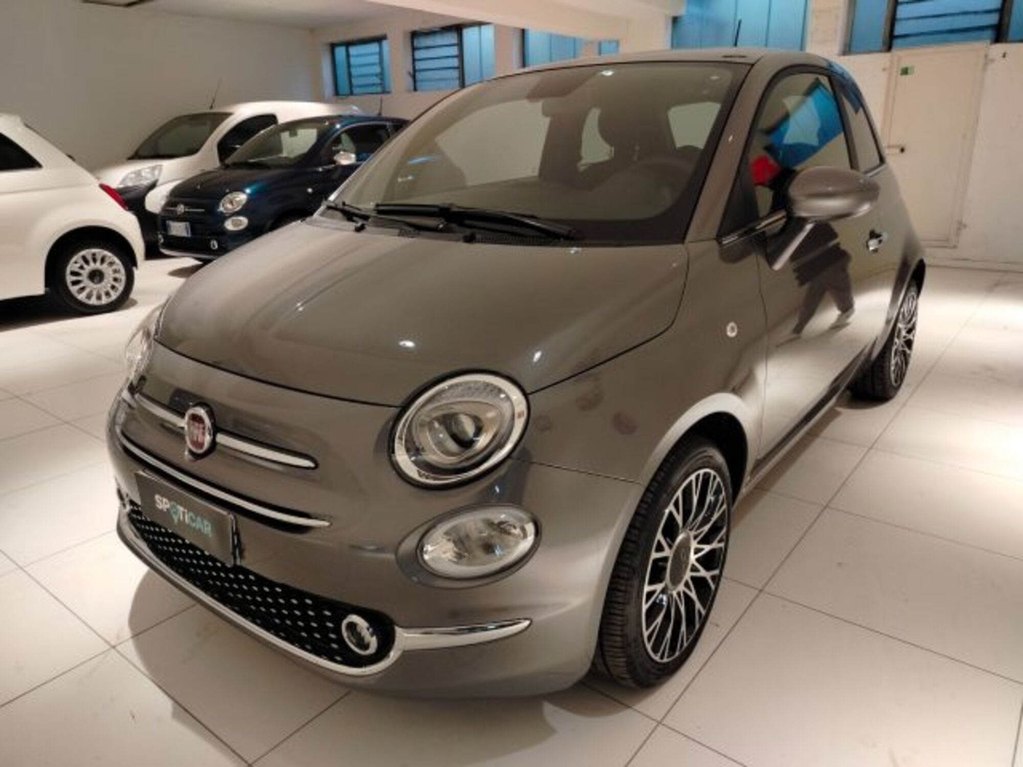 Fiat 500 1.0 Hybrid Dolcevita  del 2023 usata a Cesena