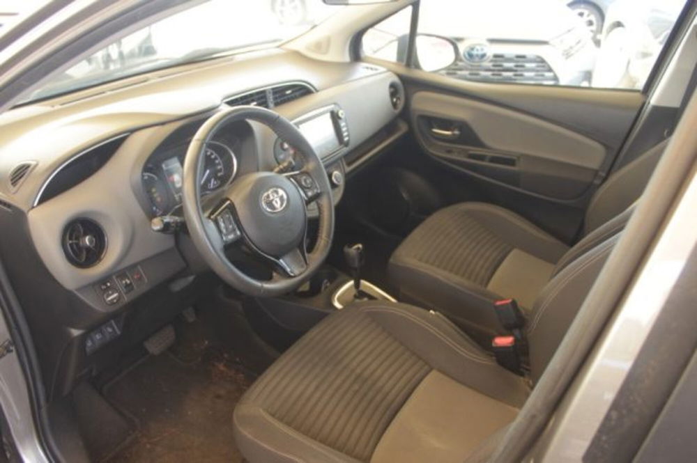 Toyota Yaris usata a Roma (11)