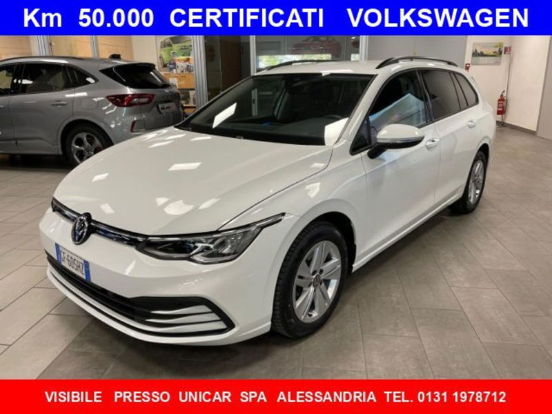 Volkswagen Golf Variant 2.0 TDI SCR Life del 2021 usata a Alba