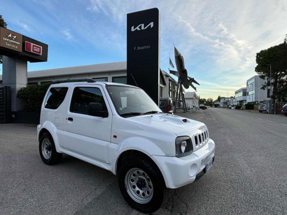 Suzuki Jimny usata a Pesaro-Urbino