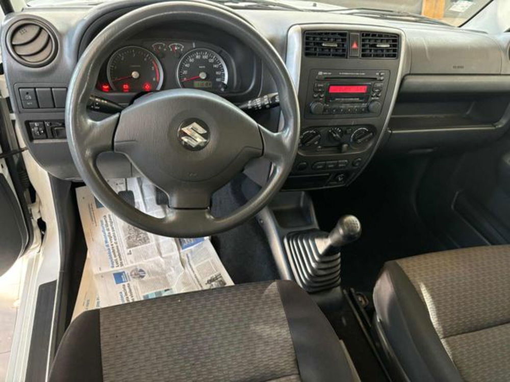 Suzuki Jimny usata a Pesaro-Urbino (10)