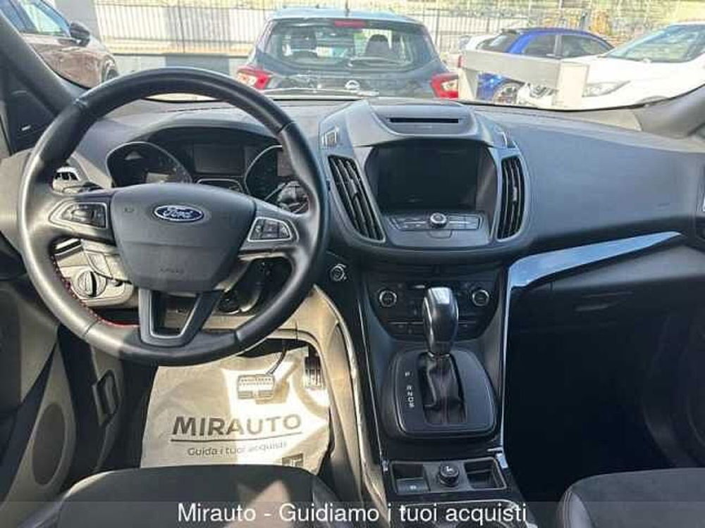 Ford Kuga usata a Roma (9)