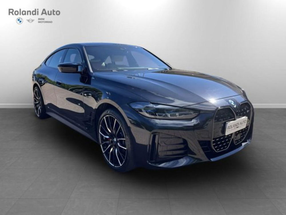 BMW i4 usata a Alessandria (6)