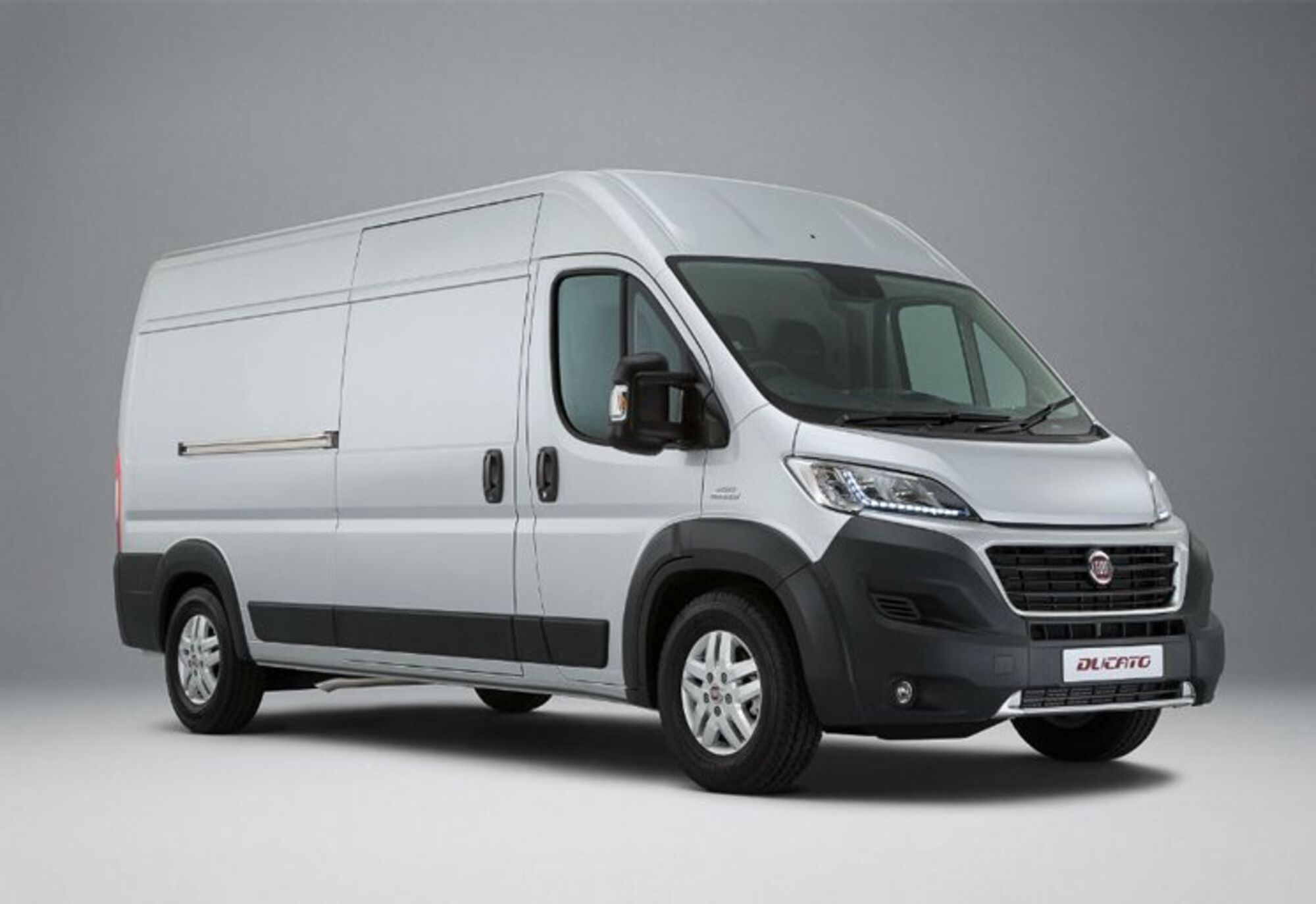 Fiat Ducato Furgone 33 MH2 2.2 mjt3 140cv nuova a Catania