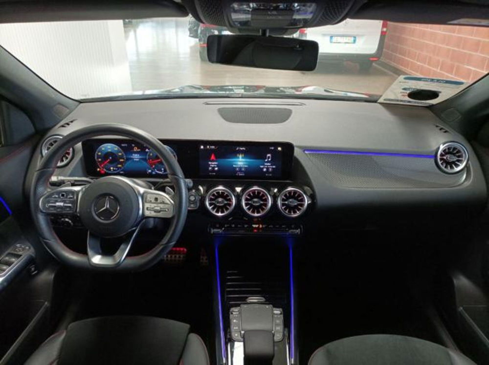 Mercedes-Benz GLA SUV usata a Milano (11)