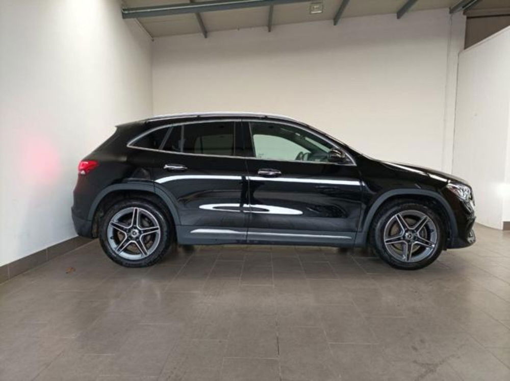 Mercedes-Benz GLA SUV usata a Milano (2)