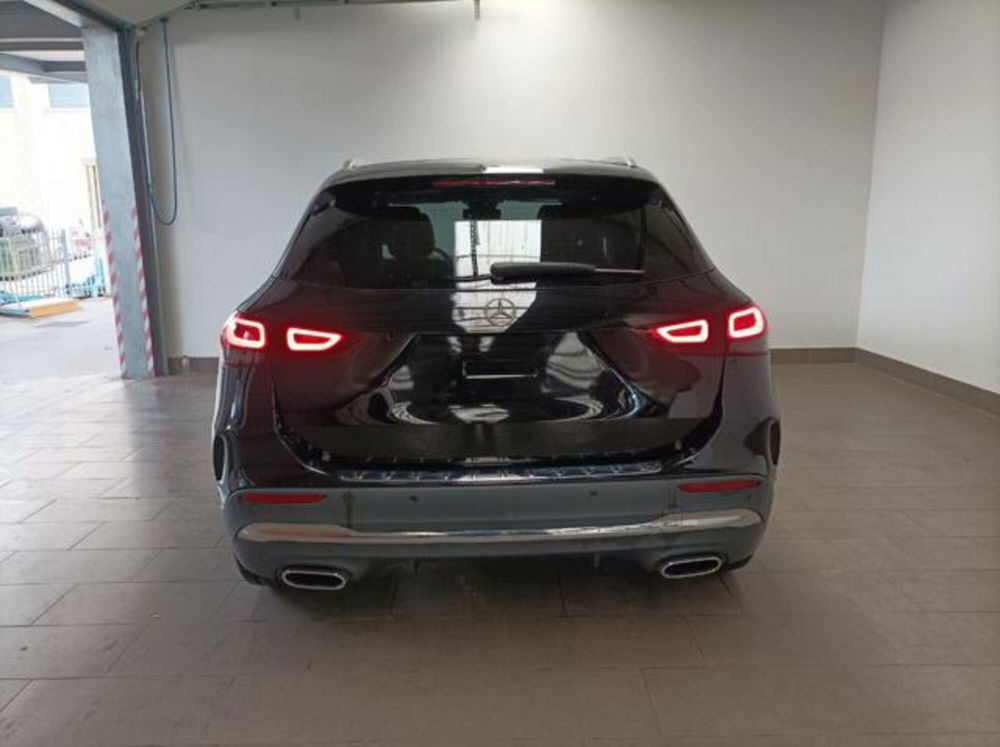 Mercedes-Benz GLA SUV usata a Milano (8)