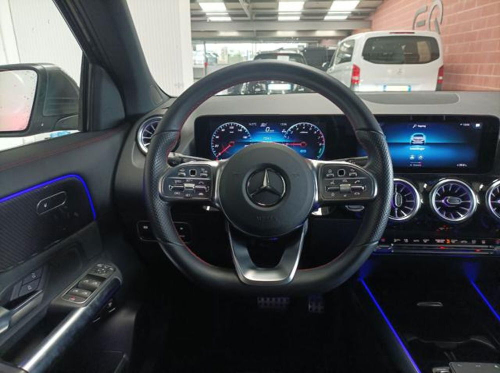 Mercedes-Benz GLA SUV usata a Milano (10)