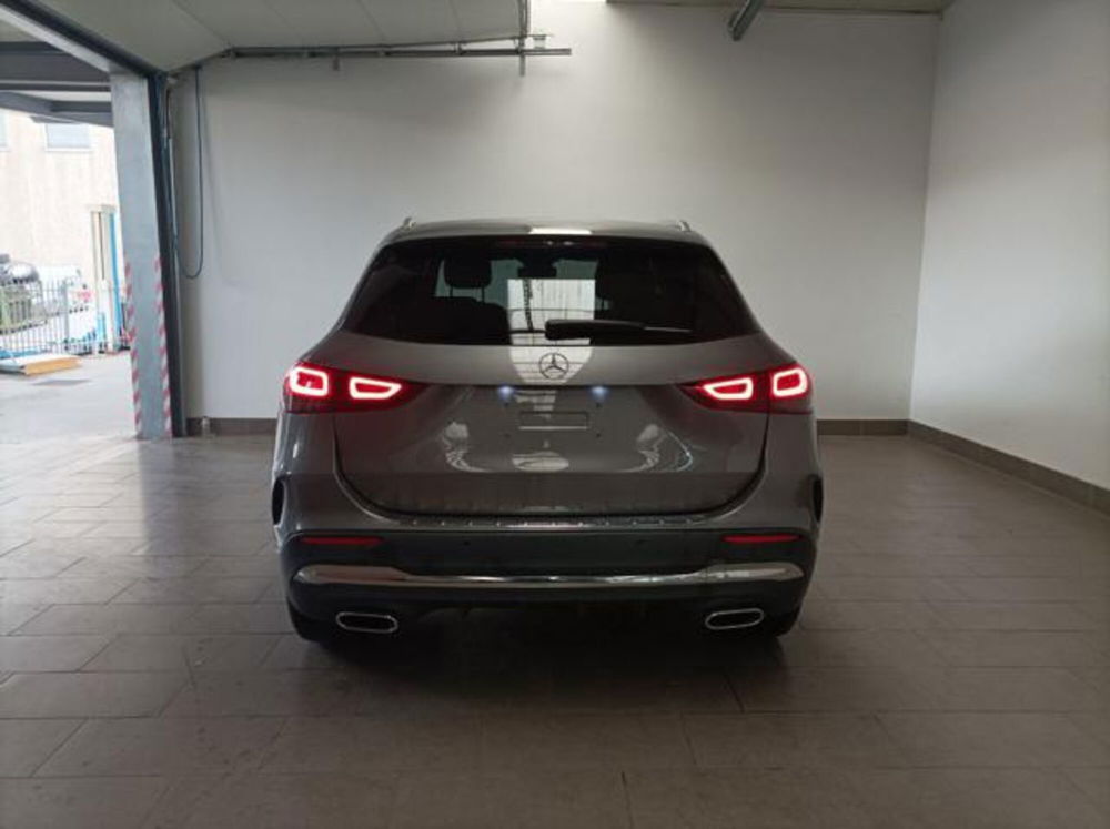 Mercedes-Benz GLA SUV usata a Milano (9)