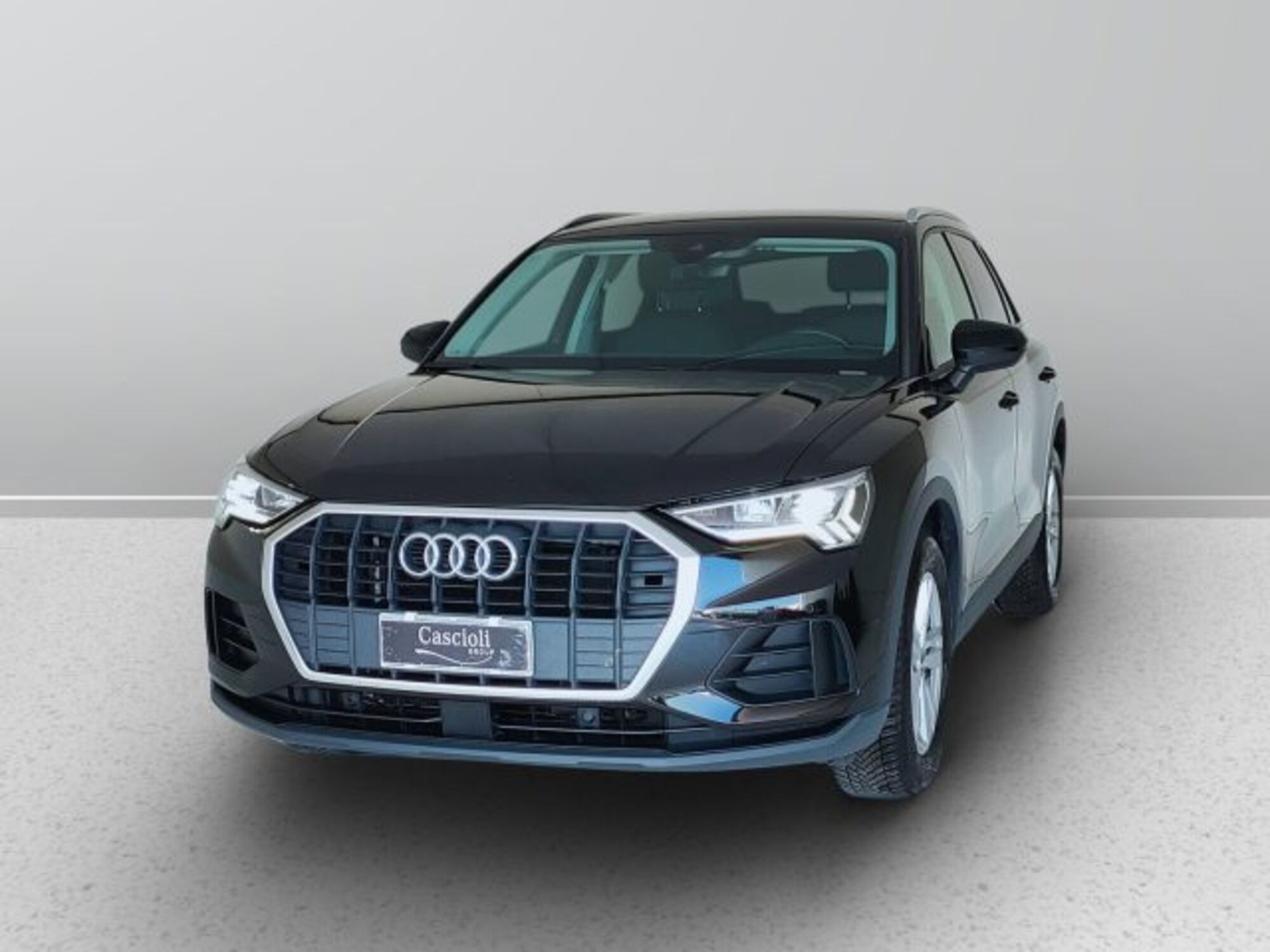 Audi Q3 35 2.0 tdi Business s-tronic del 2019 usata a Mosciano Sant&#039;Angelo