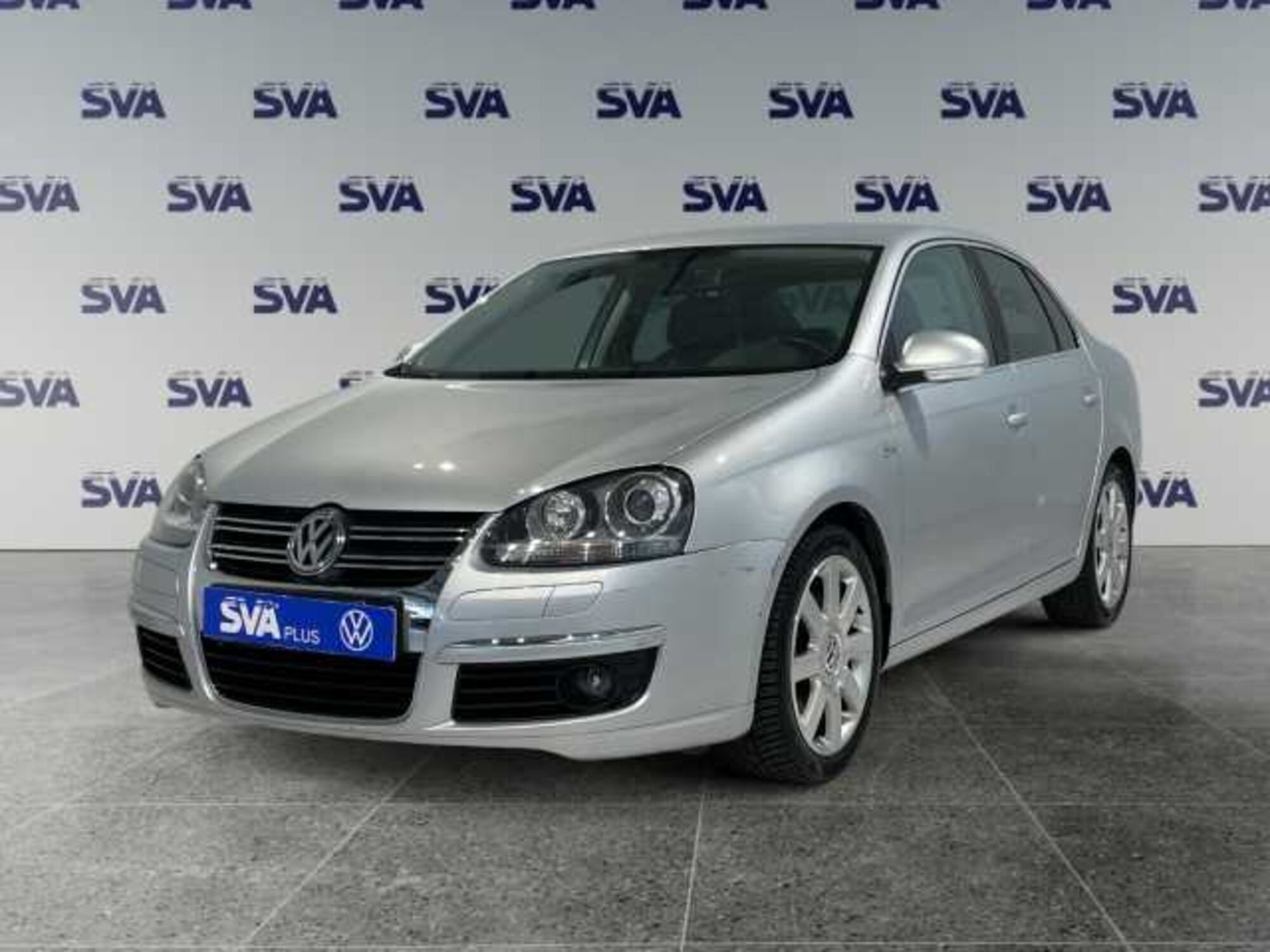 Volkswagen Jetta 2.0 16V TFSI DSG Sportline del 2006 usata a Ravenna