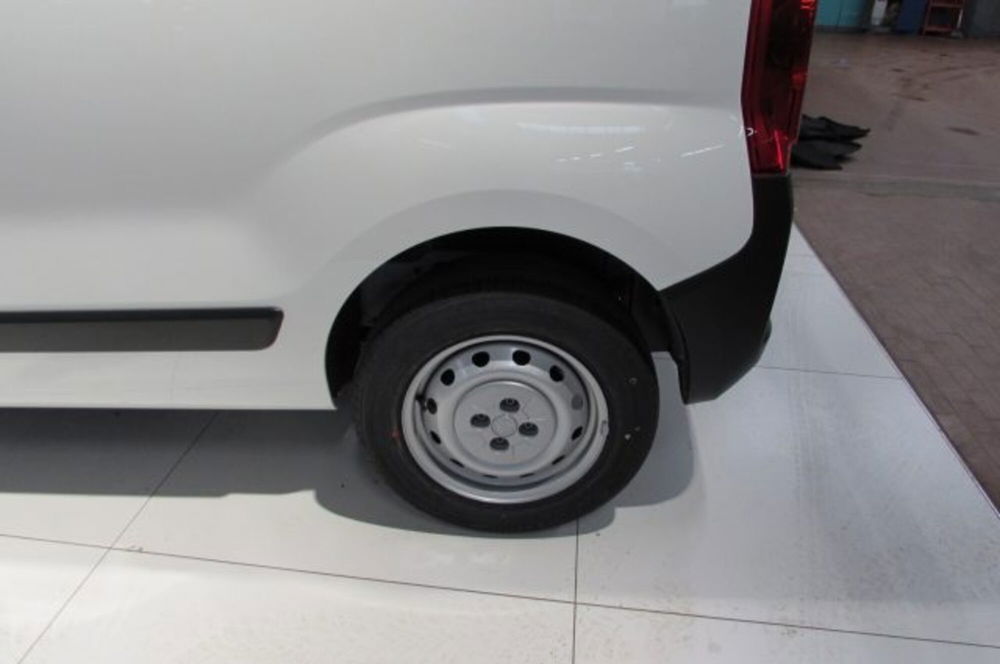 Fiat Fiorino nuova a Milano (5)