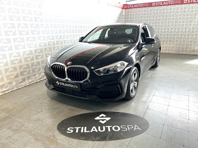 BMW Serie 1 5p. 118i 5p. Advantage  del 2021 usata a Prato