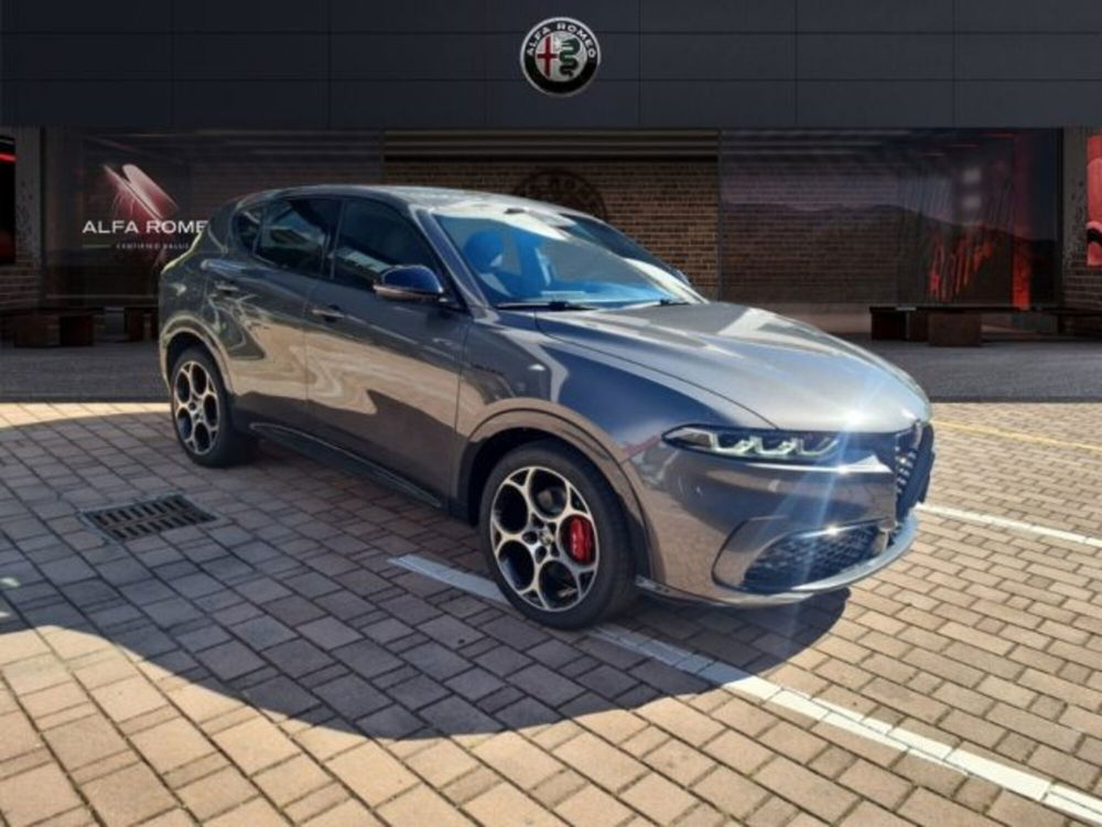 Alfa Romeo Tonale nuova a Monza e Brianza (3)