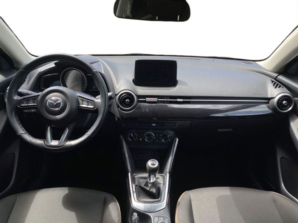 Mazda Mazda2 usata a Bari (8)