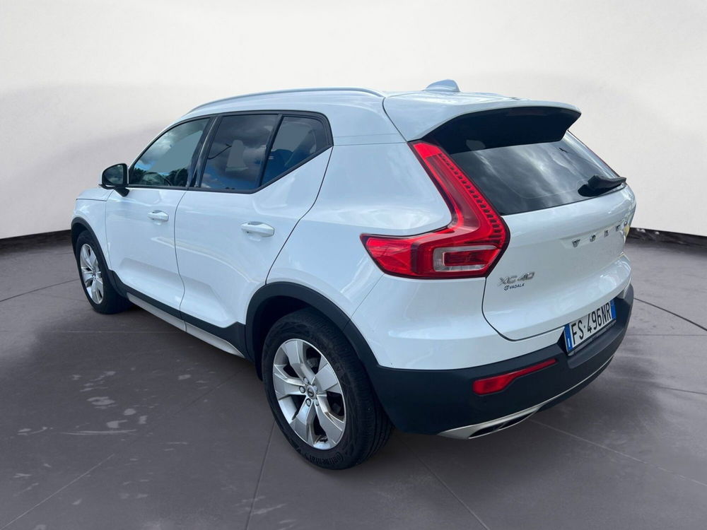 Volvo XC40 usata a Reggio Calabria (4)