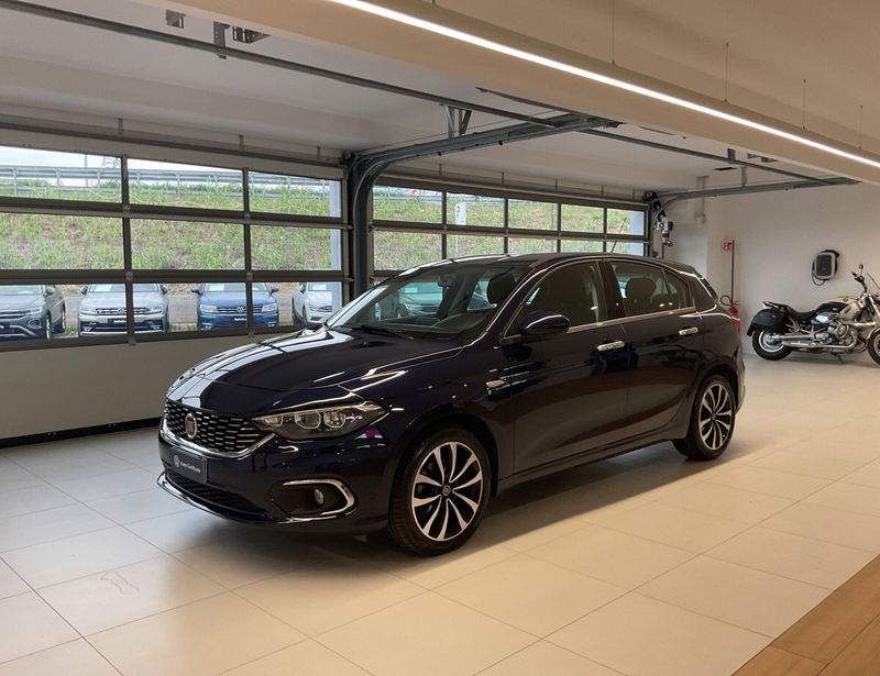 Fiat Tipo Tipo 1.6 Mjt 4 porte Lounge  del 2017 usata a Salerno