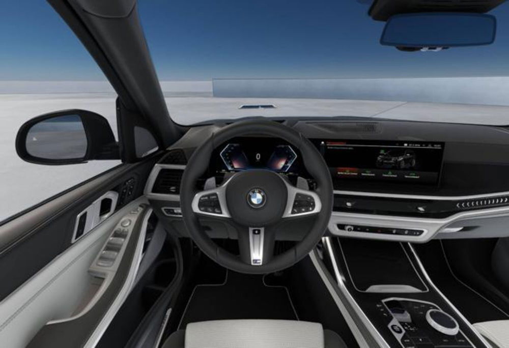 BMW X7 nuova a Modena (14)