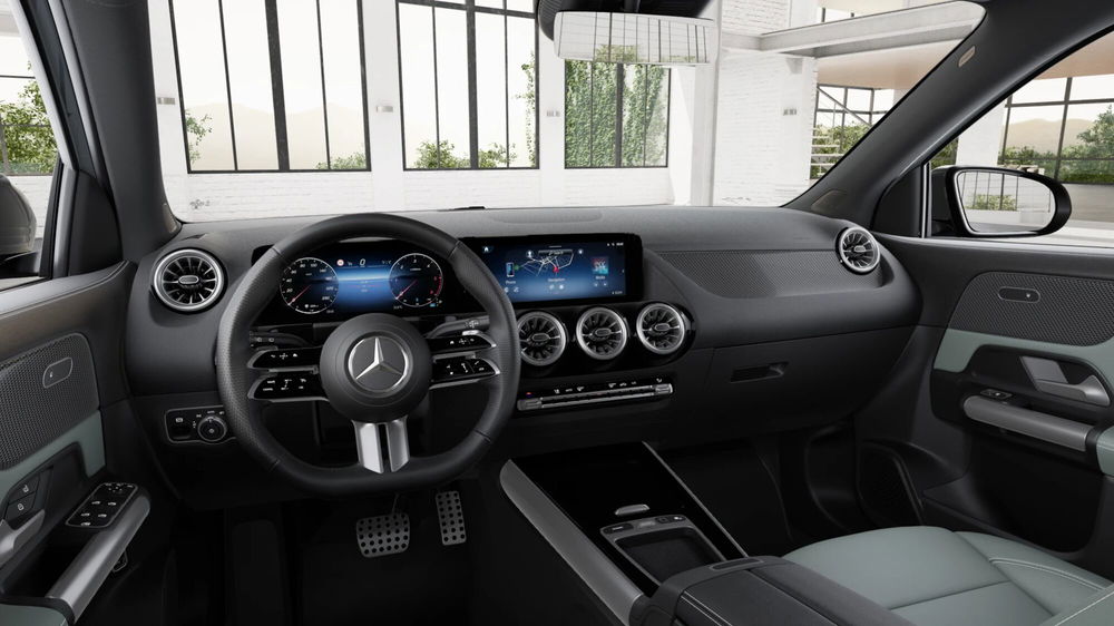 Mercedes-Benz GLA SUV nuova a Milano (6)