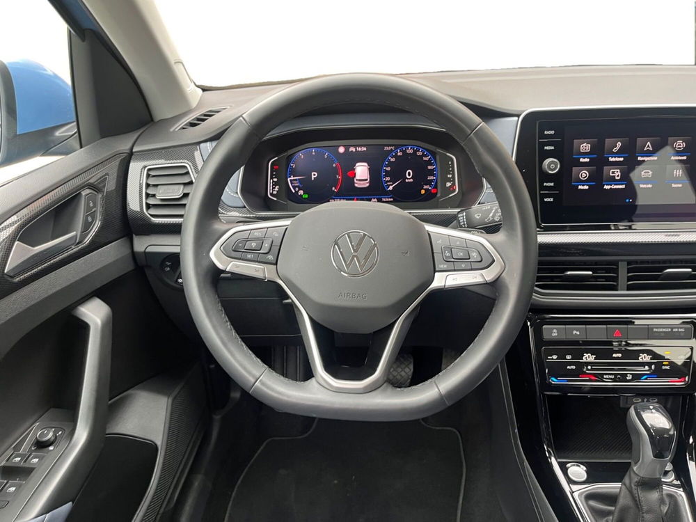 Volkswagen T-Cross usata a Modena (11)