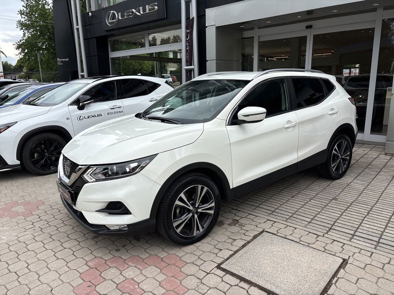 Nissan Qashqai 1.3 DIG-T 140 CV Acenta Premium del 2021 usata a San Lazzaro di Savena