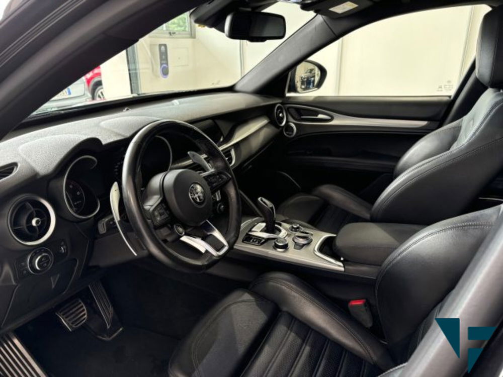 Alfa Romeo Stelvio usata a Treviso (11)