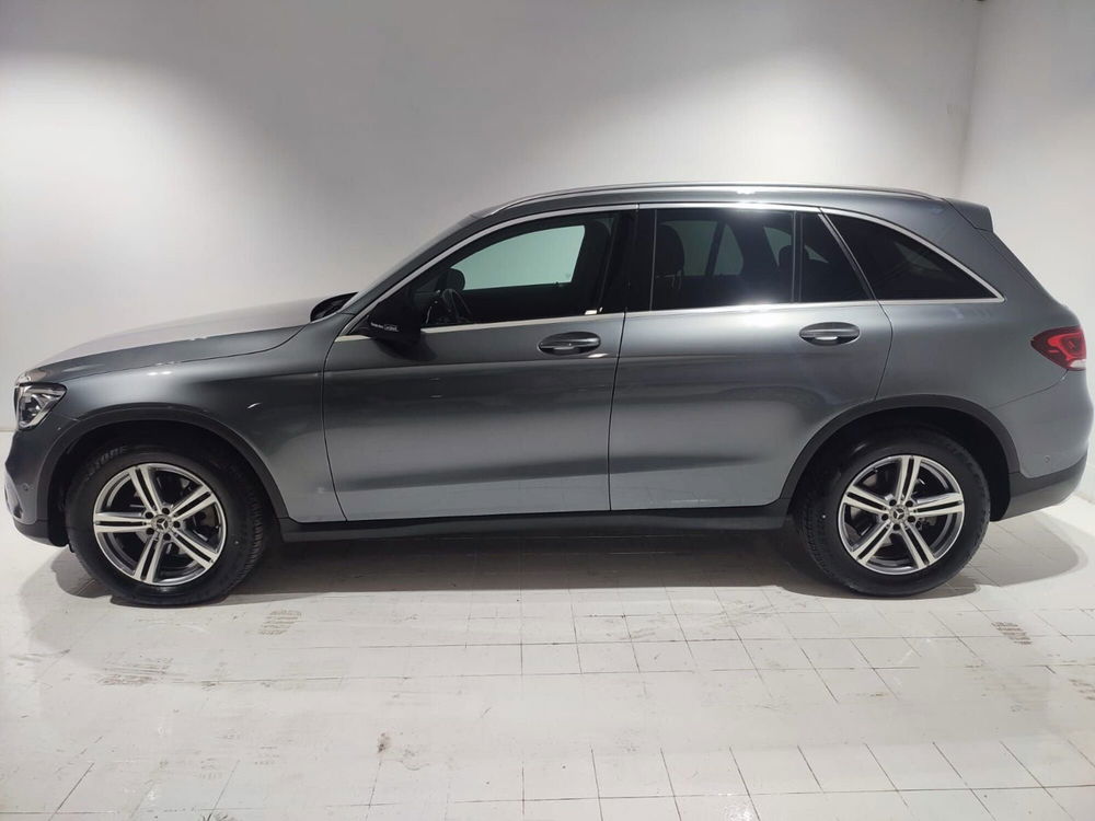 Mercedes-Benz GLC SUV usata a Napoli (9)