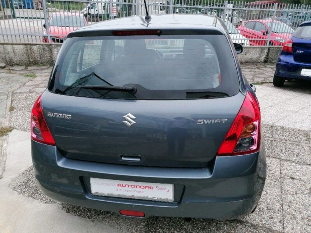 Suzuki Swift usata a Milano (5)