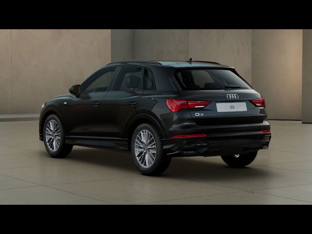 Audi Q3 nuova a Livorno (3)