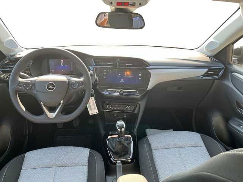 Opel Corsa nuova a Treviso (8)